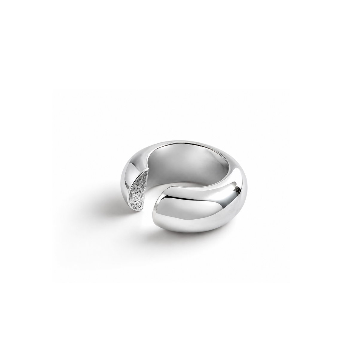 Bold Earcuff