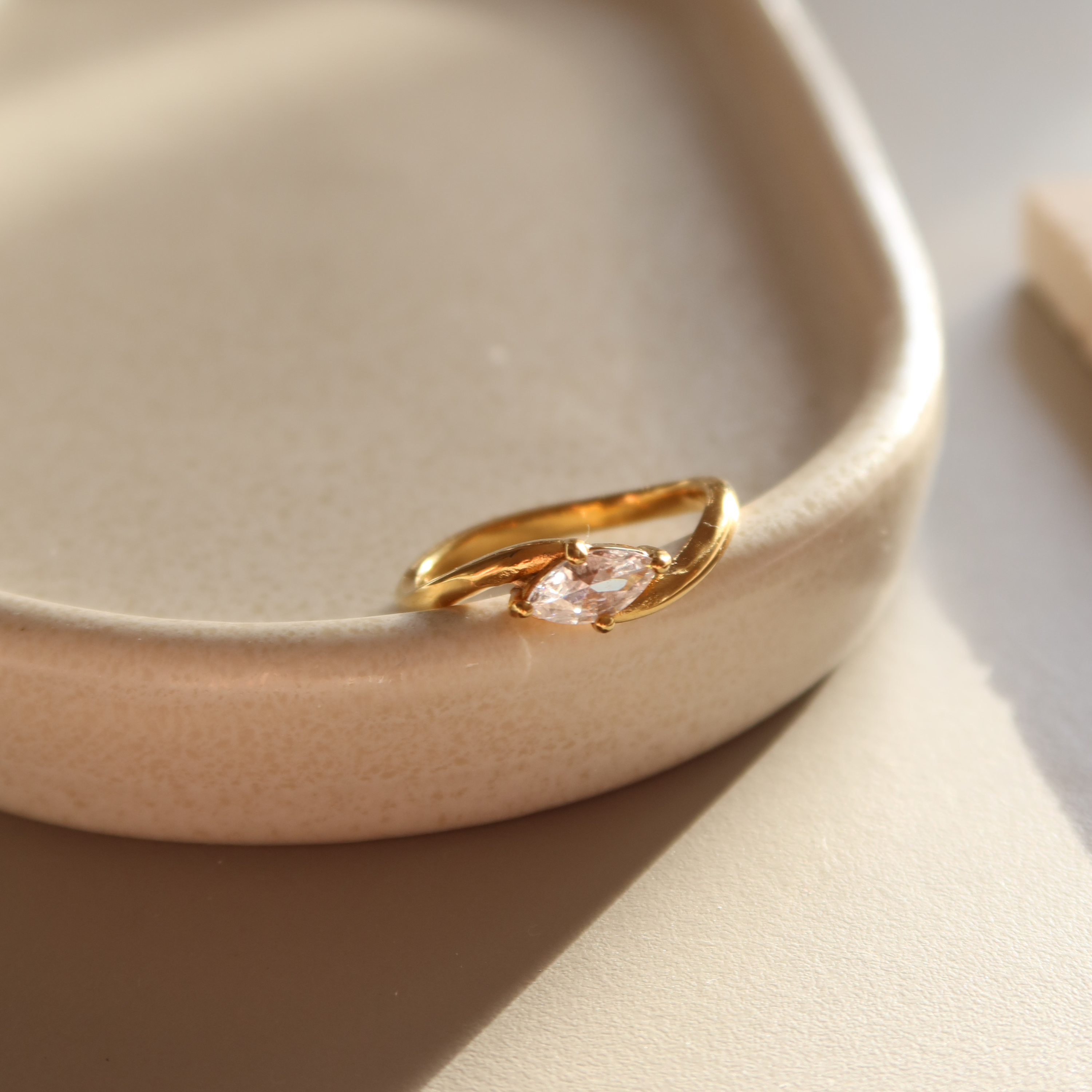 Marquise Shine Ring