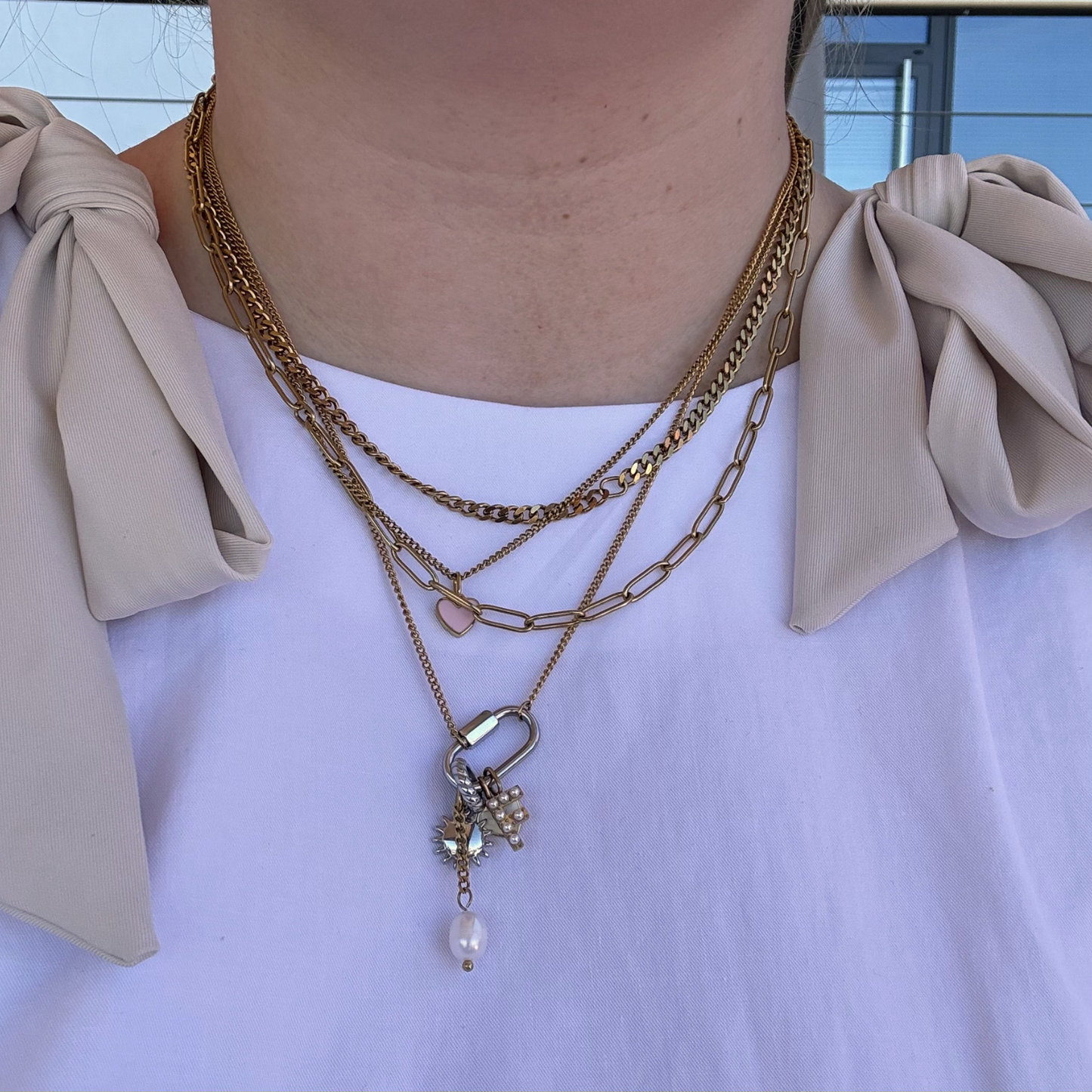 Elegant Pearl Charm