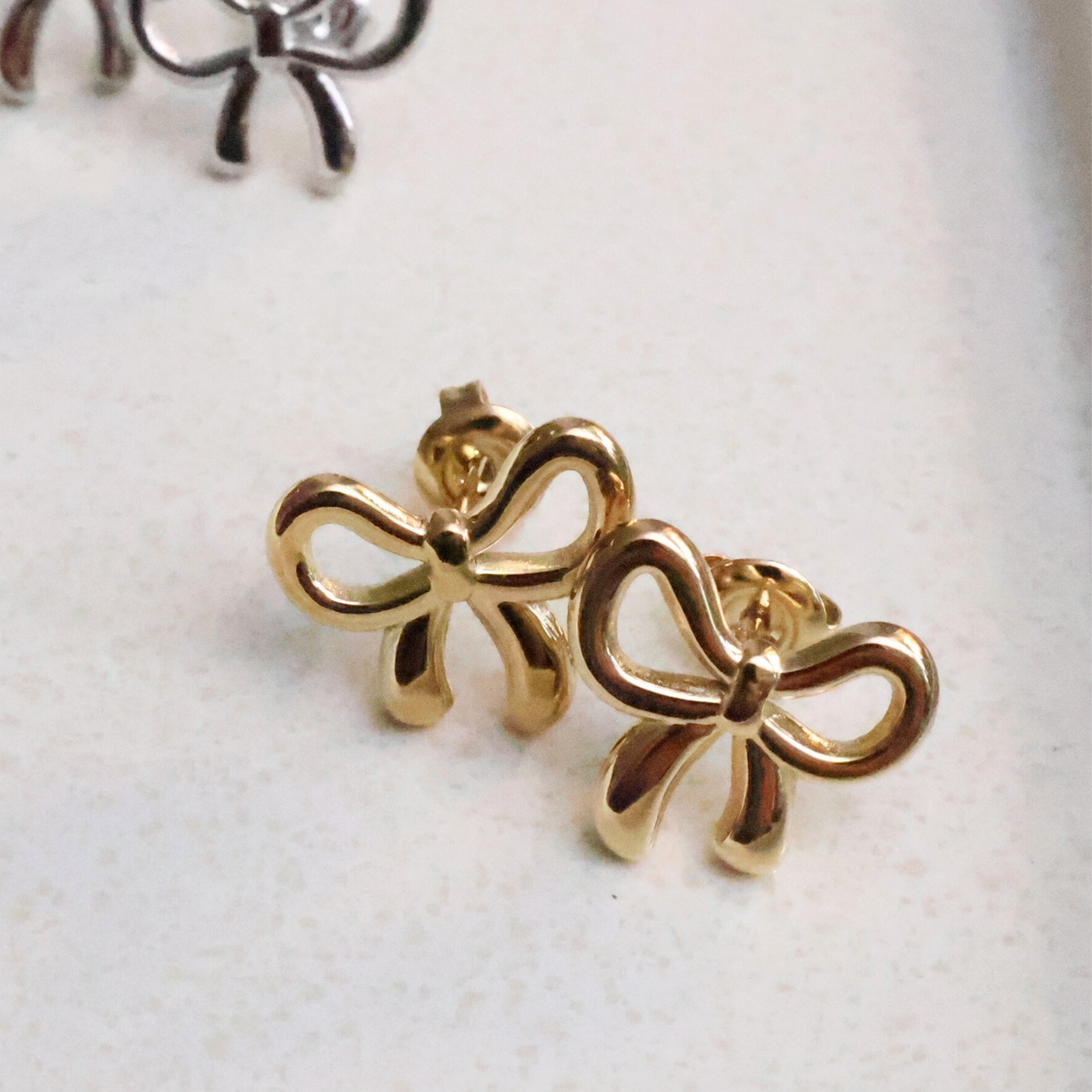 Bow Ohrstecker