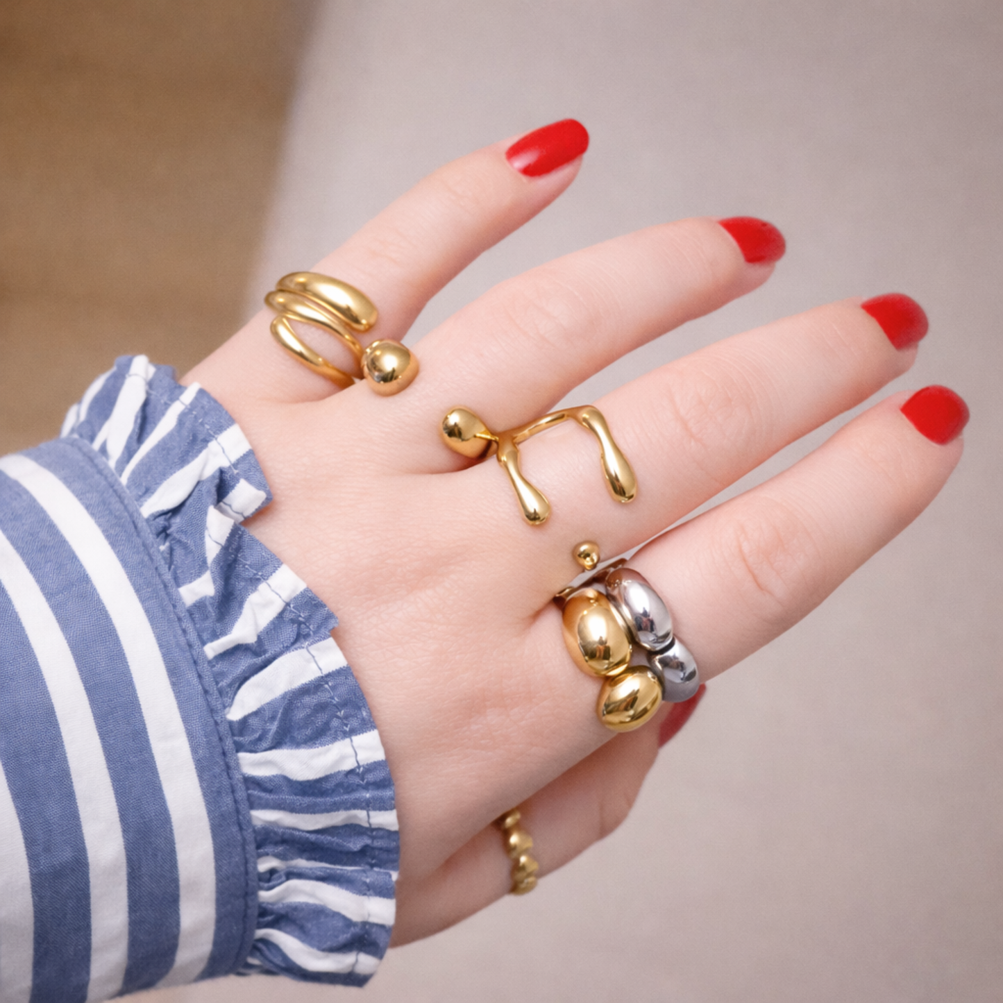 Hug Ring, Größenverstellbar